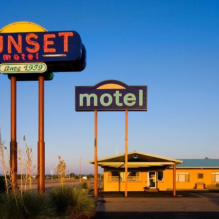 Sunset Motel Moriarty المظهر الخارجي الصورة