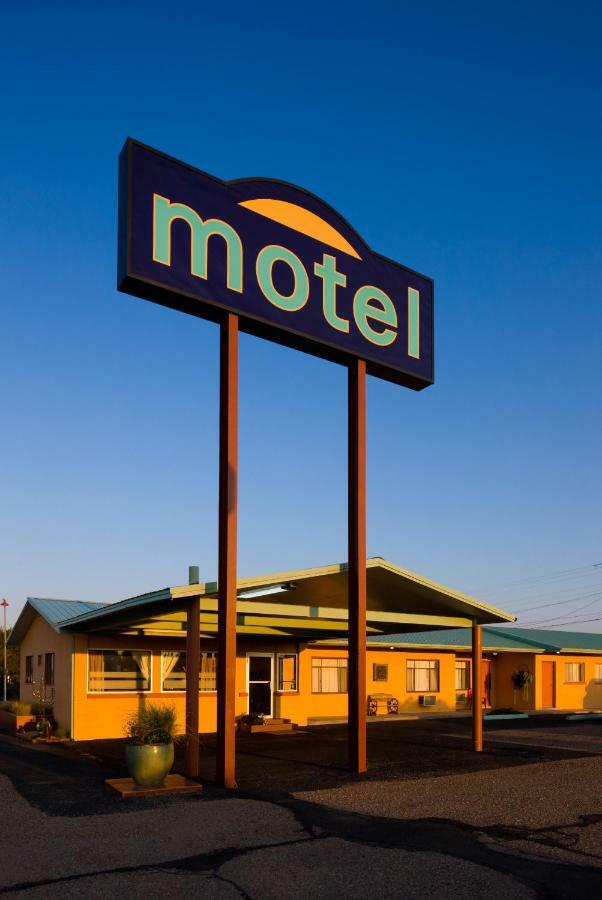 Sunset Motel Moriarty المظهر الخارجي الصورة