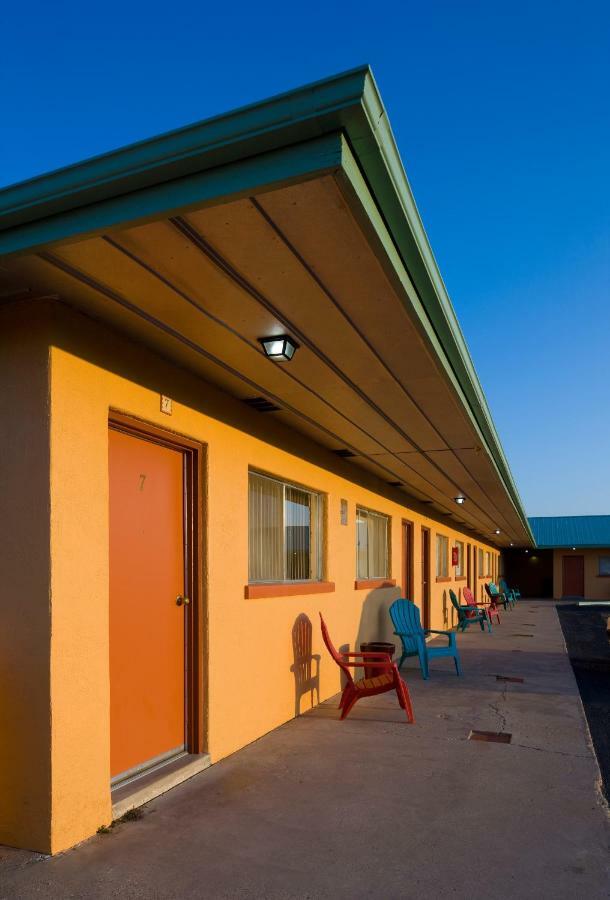 Sunset Motel Moriarty المظهر الخارجي الصورة